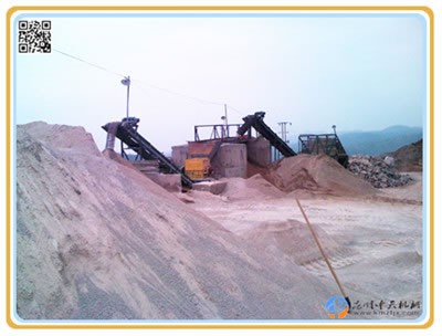 云南潞西?？俍CF60型制砂機(jī)生產(chǎn)現(xiàn)場(chǎng)